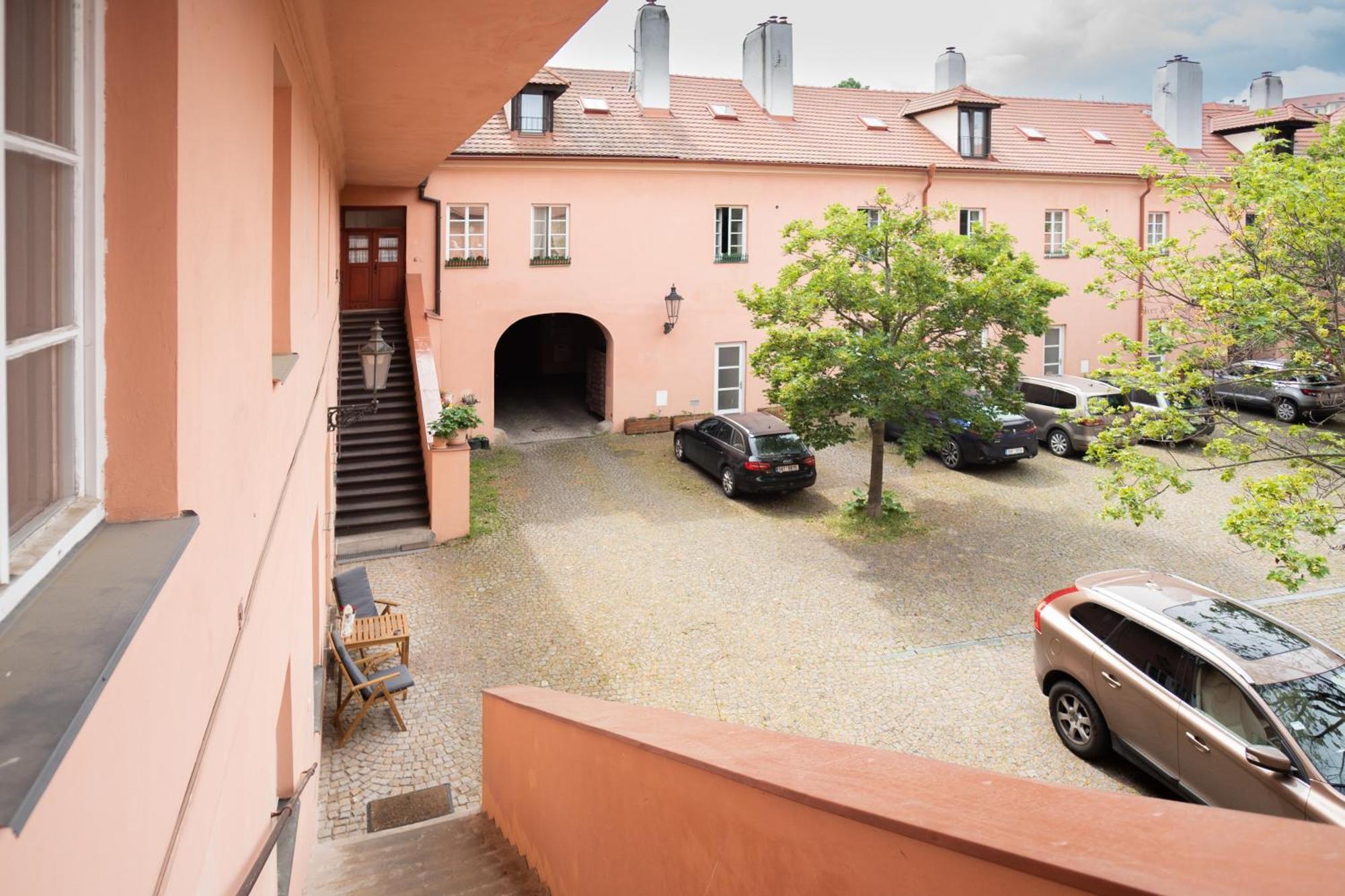 River View Apartment Прага Екстер'єр фото